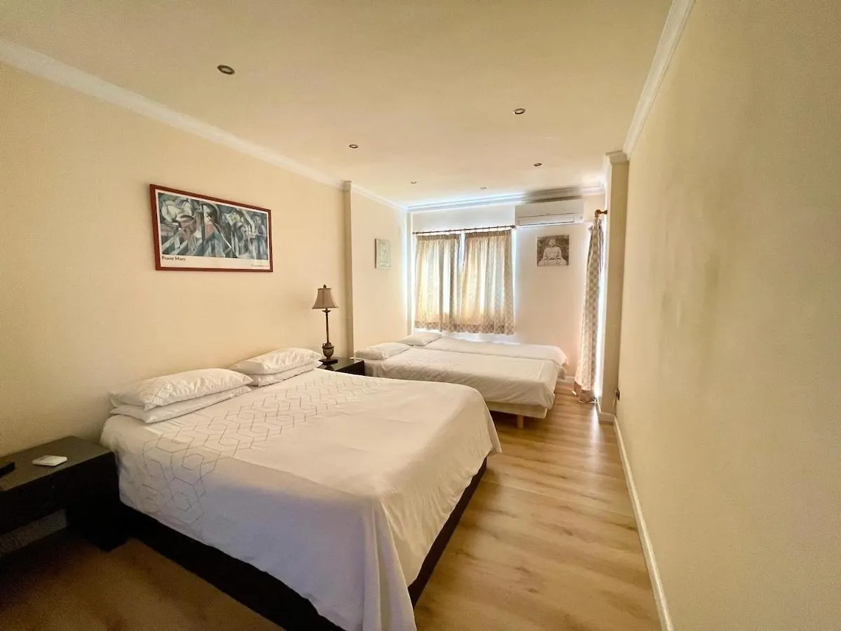 Apartamento Frente Al Mar Fuengirola 0*,